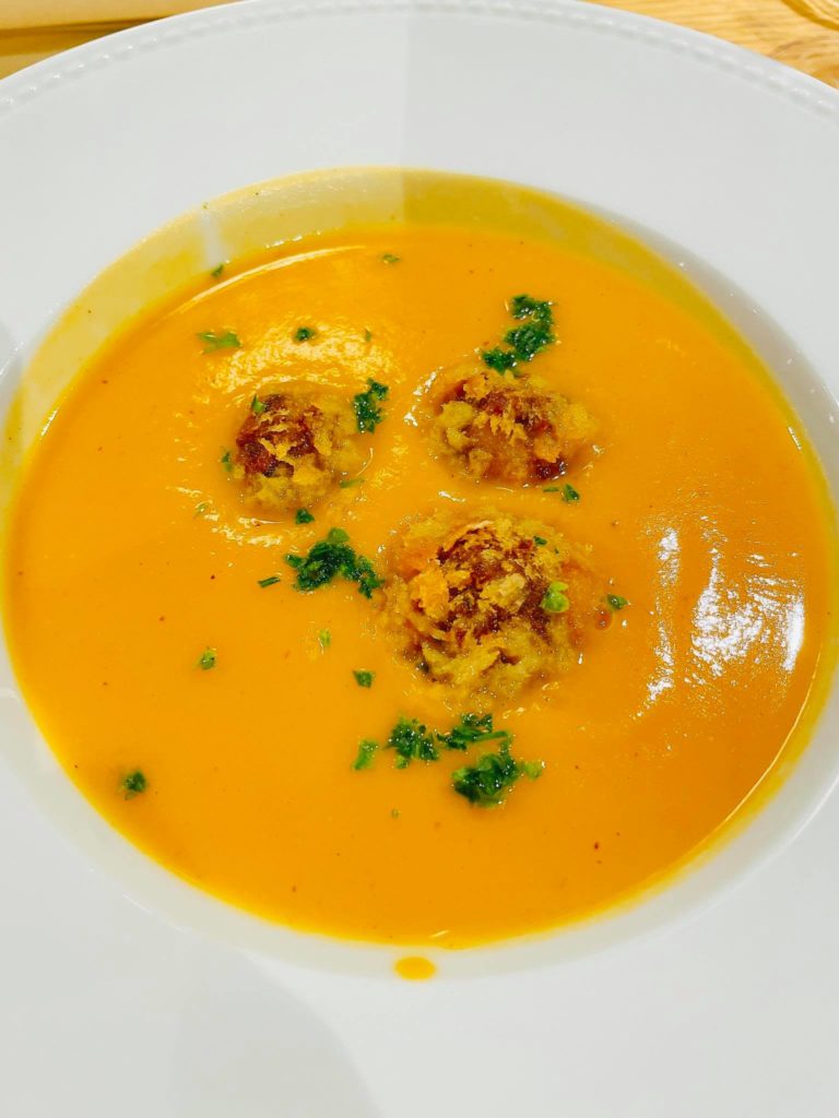 Lajver sweet potato soup