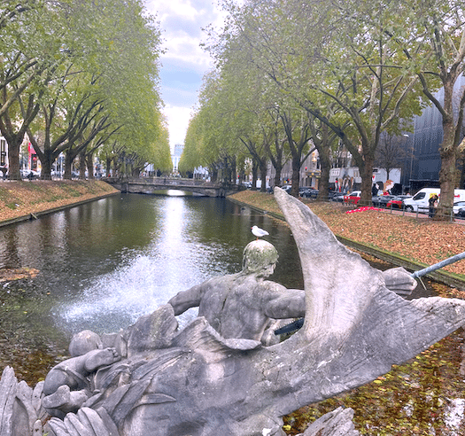 Düsseldorf, germany, river, sculpture