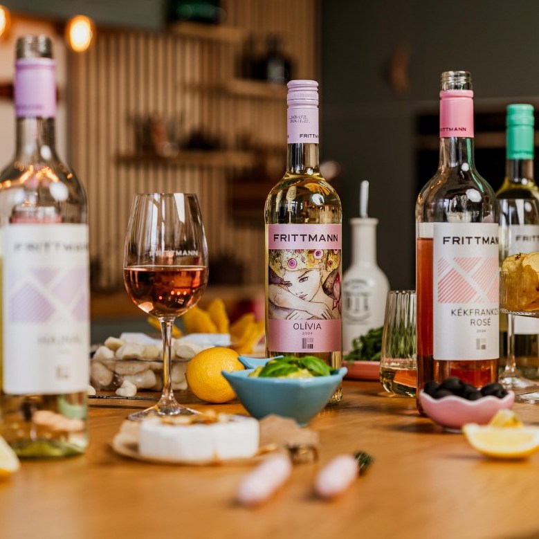 Frittmann Olívia white blend from Kunság wine region, Hungary