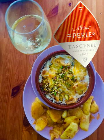 Taschner Albino Perle sparkling wine and chicken & pistachio recipe