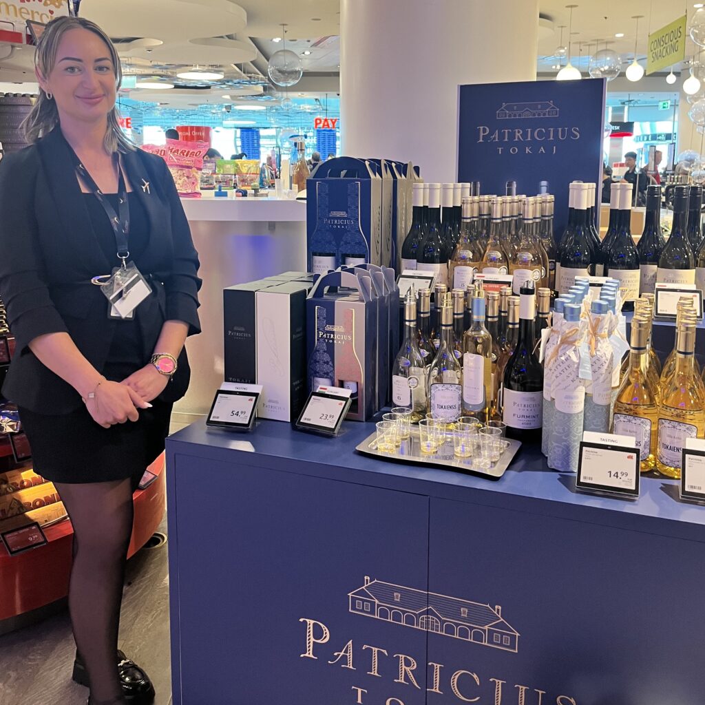 patricius-wine-tasting-budapest airport Patricius Tokaj wine tasting at Heinemann store Budapest